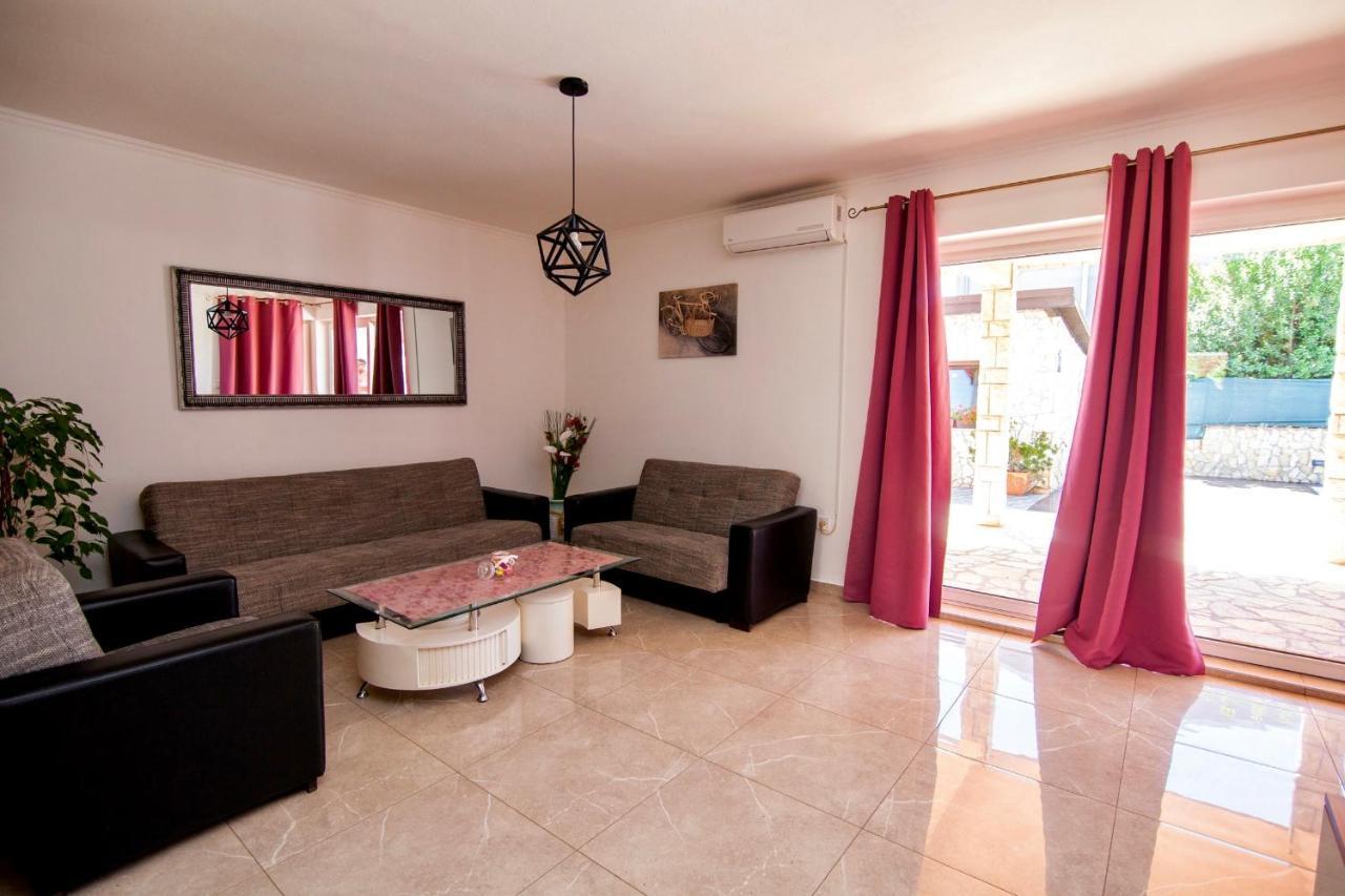 Villa Anita Pula Luaran gambar