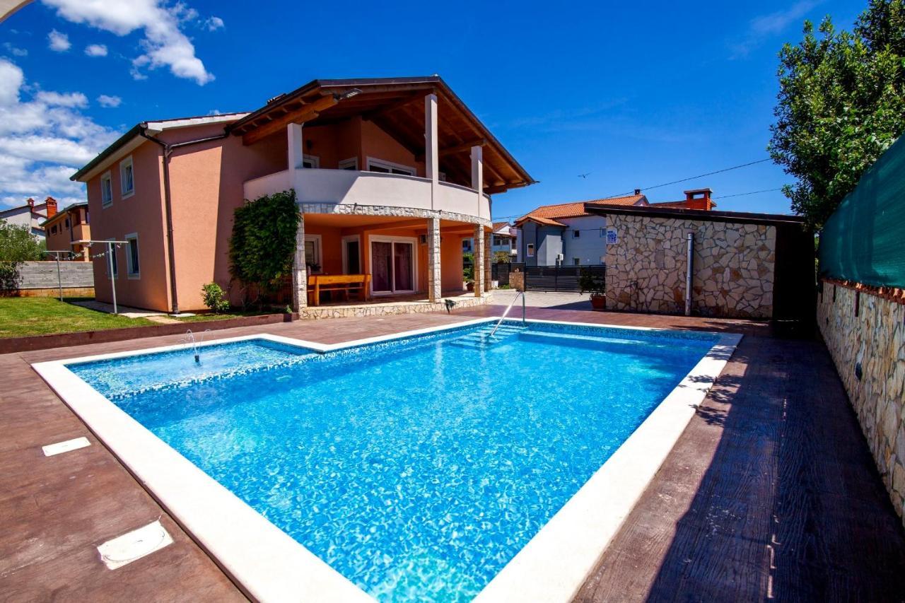 Villa Anita Pula Luaran gambar
